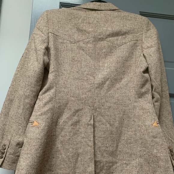 Jacket - Picture 2 of 3